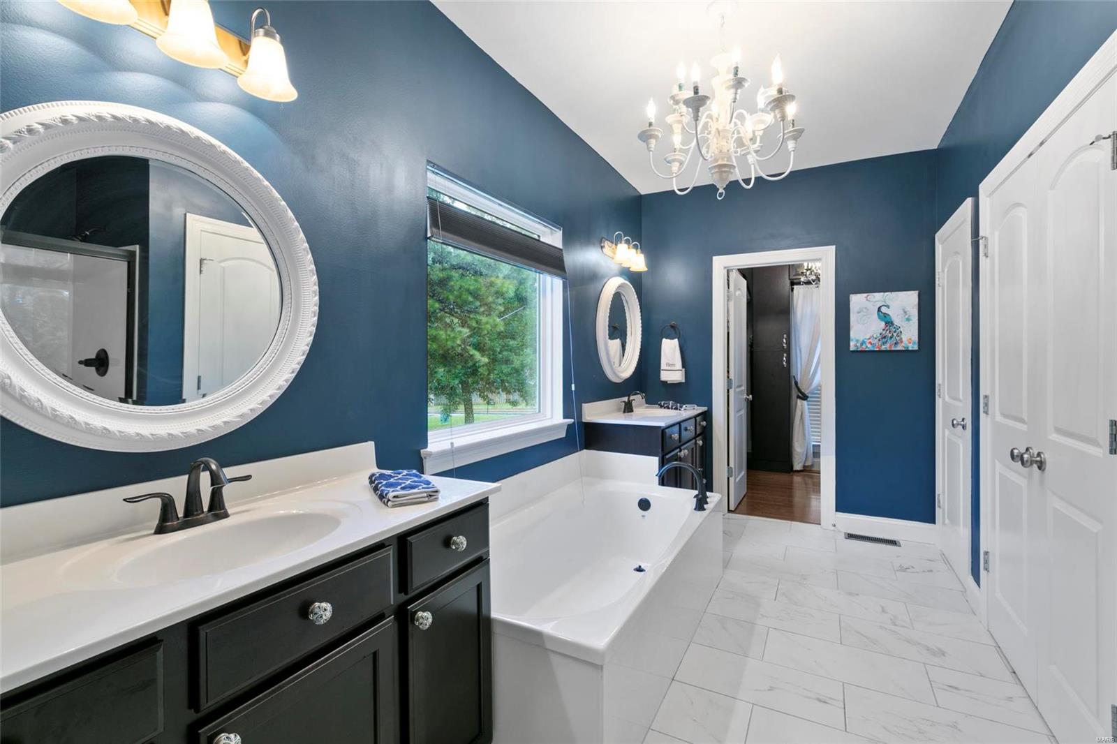 5165 Kerth Road St. Louis, MO 63128 - Photo 21 of 40 Gallery Image 21