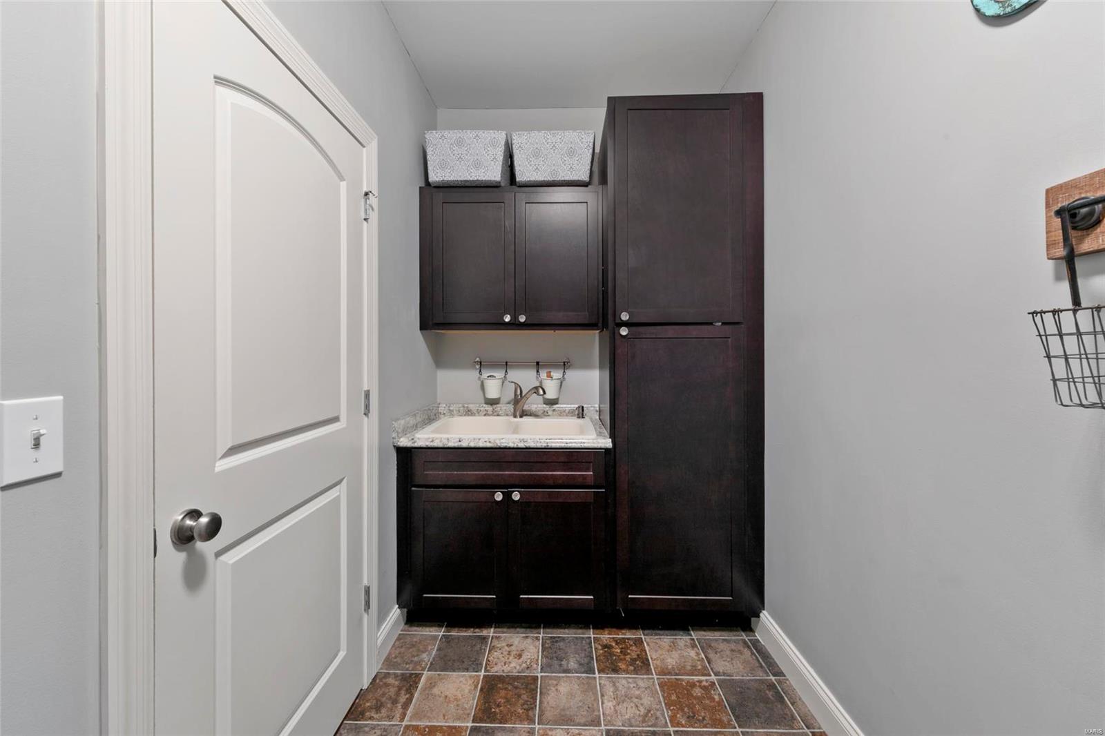 5165 Kerth Road St. Louis, MO 63128 - Photo 24 of 40 Gallery Image 24