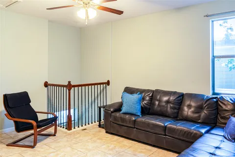 $424,990 | 3006 Sea Jay Drive, Austin, TX 78745