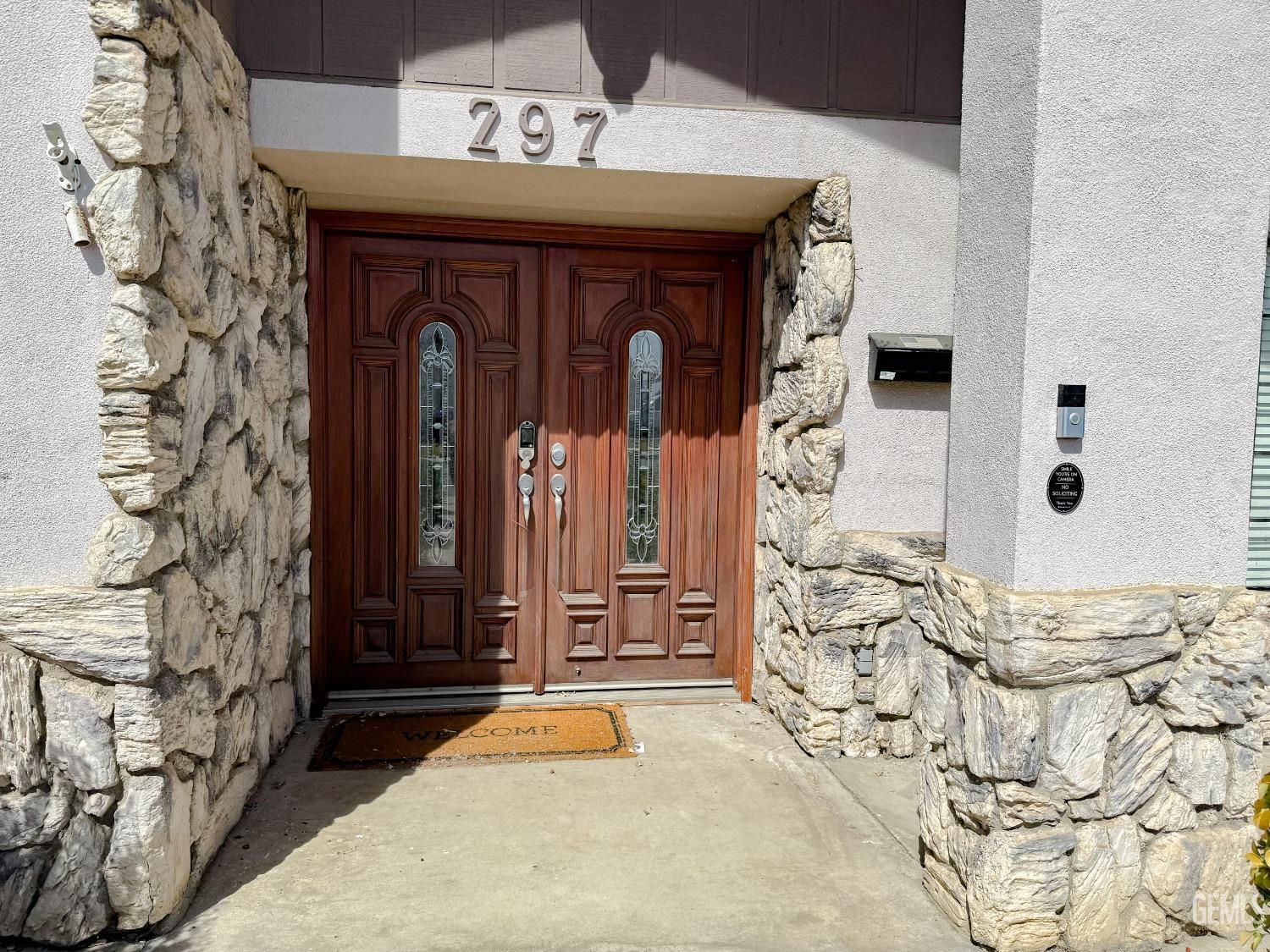 Undisclosed Address Shafter, CA 93263 - Photo 5 of 28