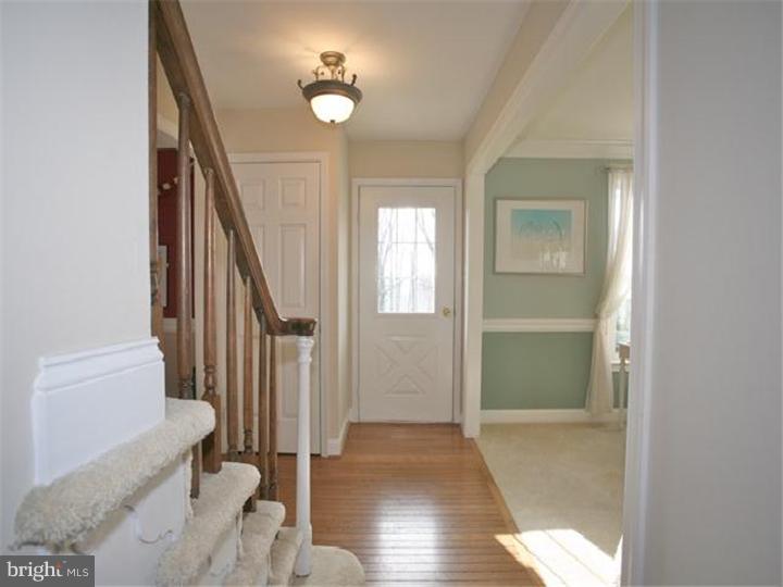 2027 Valley Hill Road Malvern, PA 19355 - Photo 2 of 18 Foyer