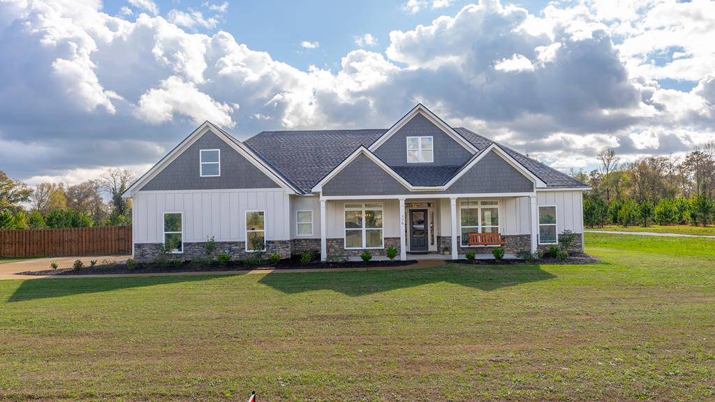 176 McLendon Road Fort Mitchell, AL 36856 - Photo 1 of 42 Main View
