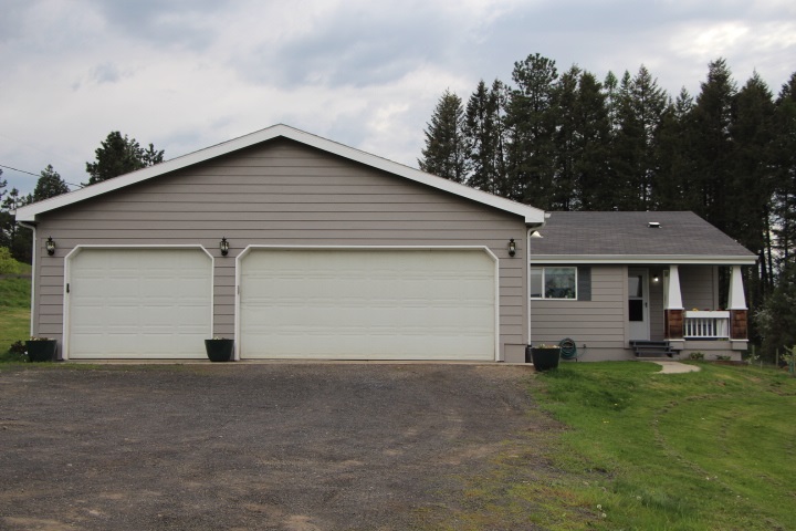 11603 East Day Mt Spokane Road Mead, WA 99021 - Photo 1 of 20