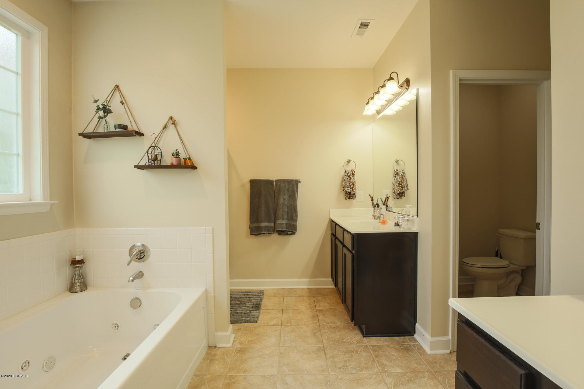 146 Forest Ridge Trail Stella, NC 28582 - Photo 15 of 58 Dual vanity master bath