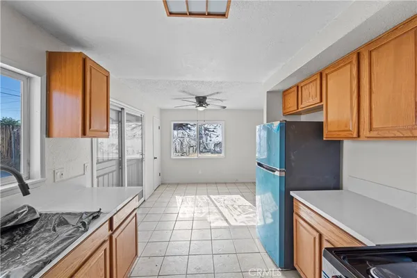$334,500 | 1148 East Virginia Way, Barstow, CA 92311
