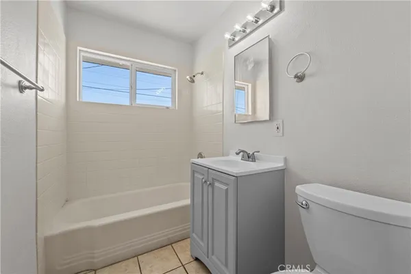 $334,500 | 1148 East Virginia Way, Barstow, CA 92311