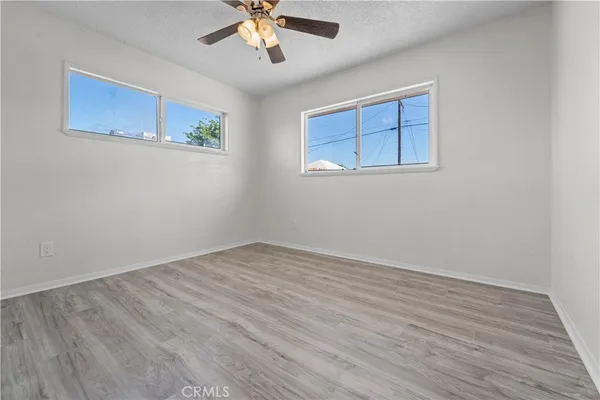 $334,500 | 1148 East Virginia Way, Barstow, CA 92311
