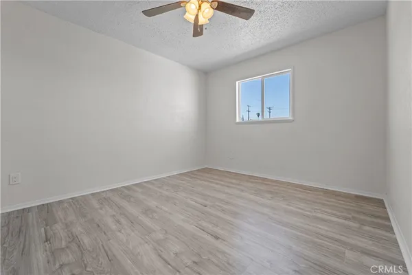 $334,500 | 1148 East Virginia Way, Barstow, CA 92311