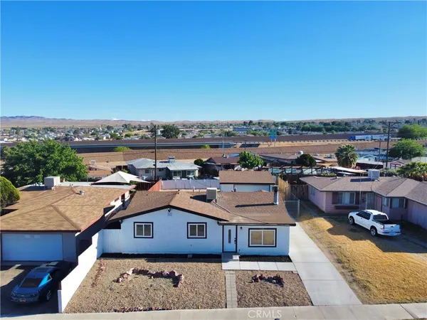 $334,500 | 1148 East Virginia Way, Barstow, CA 92311
