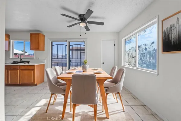 $334,500 | 1148 East Virginia Way, Barstow, CA 92311