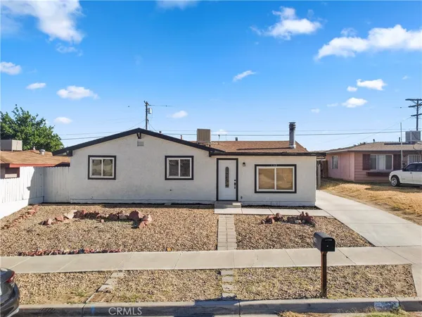 $334,500 | 1148 East Virginia Way, Barstow, CA 92311