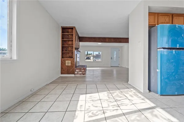 $334,500 | 1148 East Virginia Way, Barstow, CA 92311