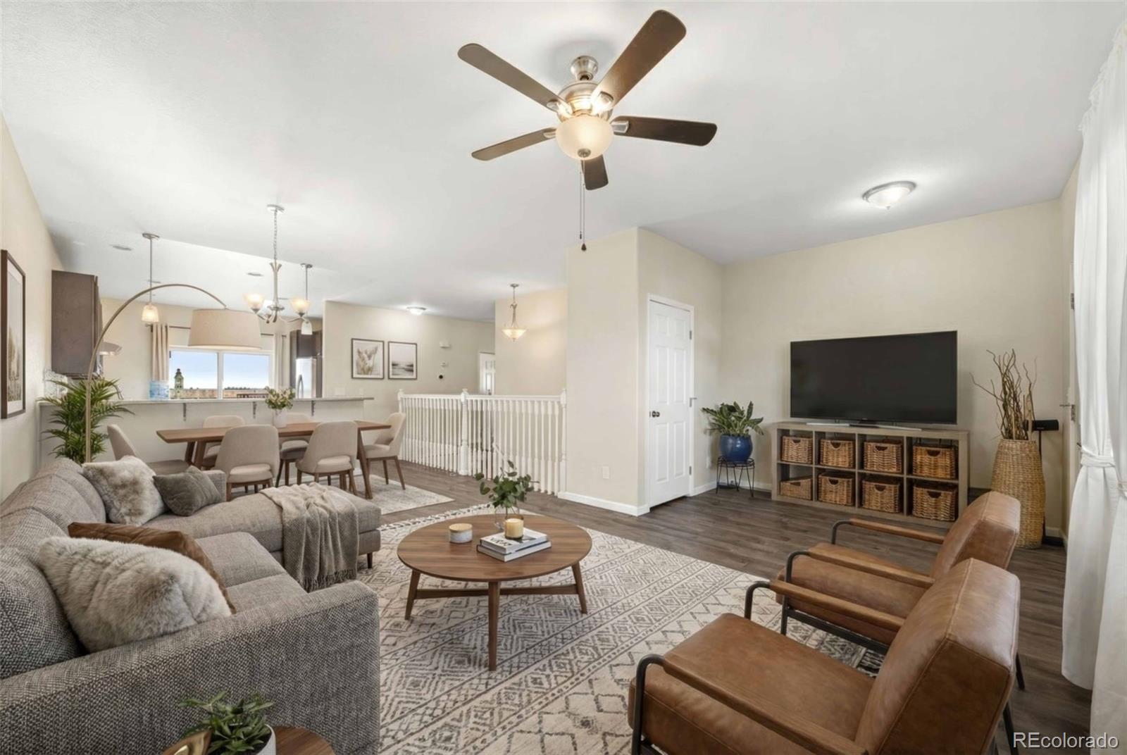 1040 View Ridge Road Bennett, CO 80102 - Photo 4 of 47