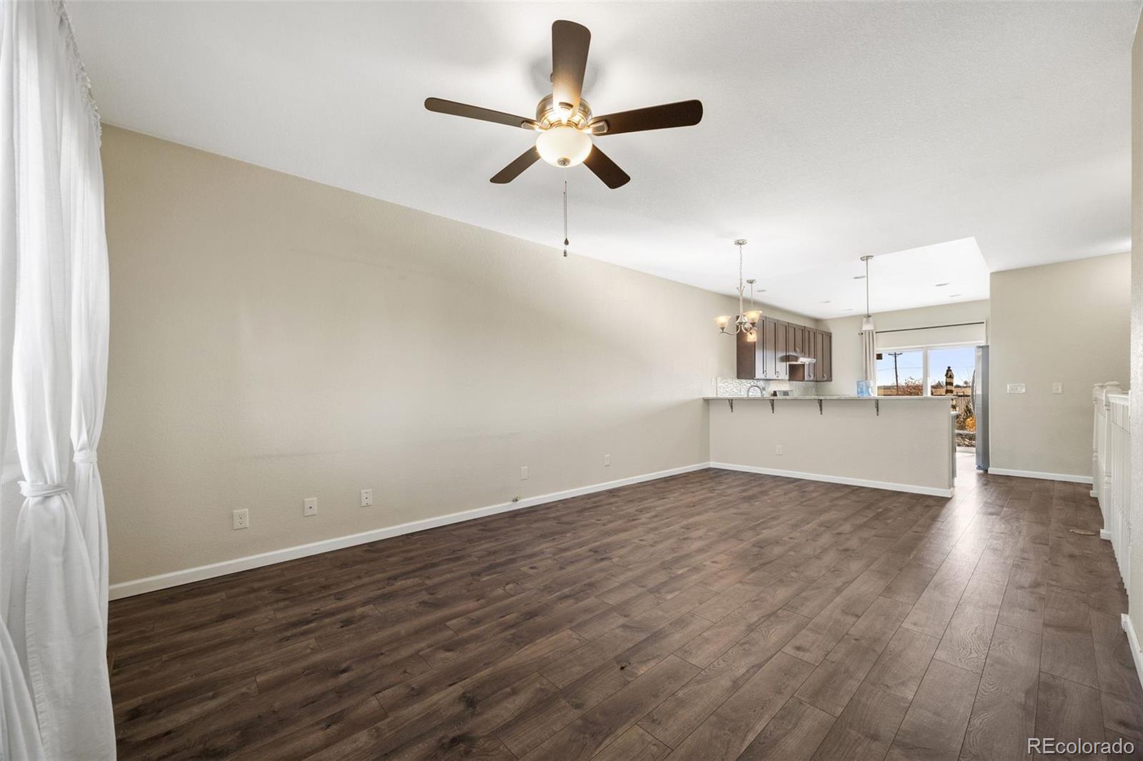 1040 View Ridge Road Bennett, CO 80102 - Photo 6 of 47