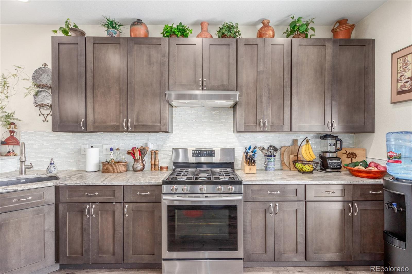 1040 View Ridge Road Bennett, CO 80102 - Photo 8 of 47