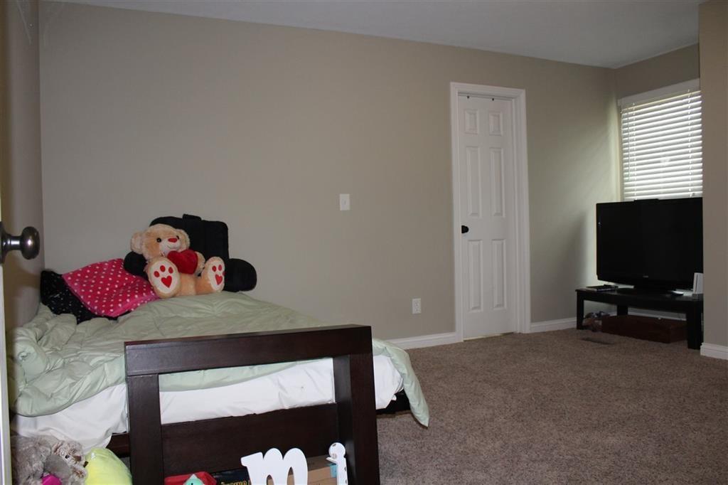 229 Springhill Road Seymour, IN 47274 - Photo 7 of 21 Gallery Image 7