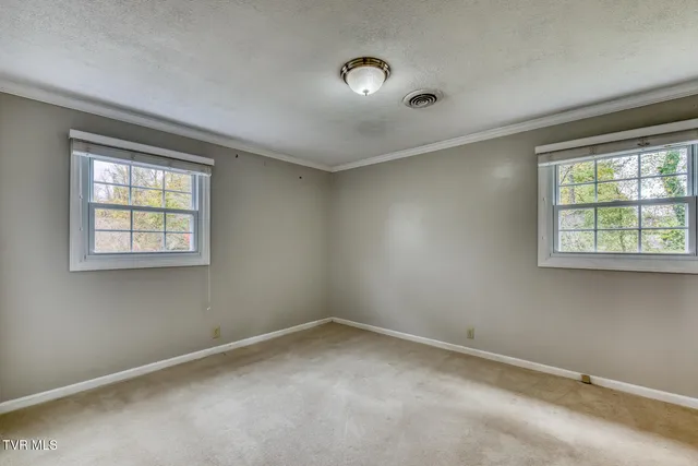 $345,900 | 228 Edgefield Road, Bristol, TN 37620