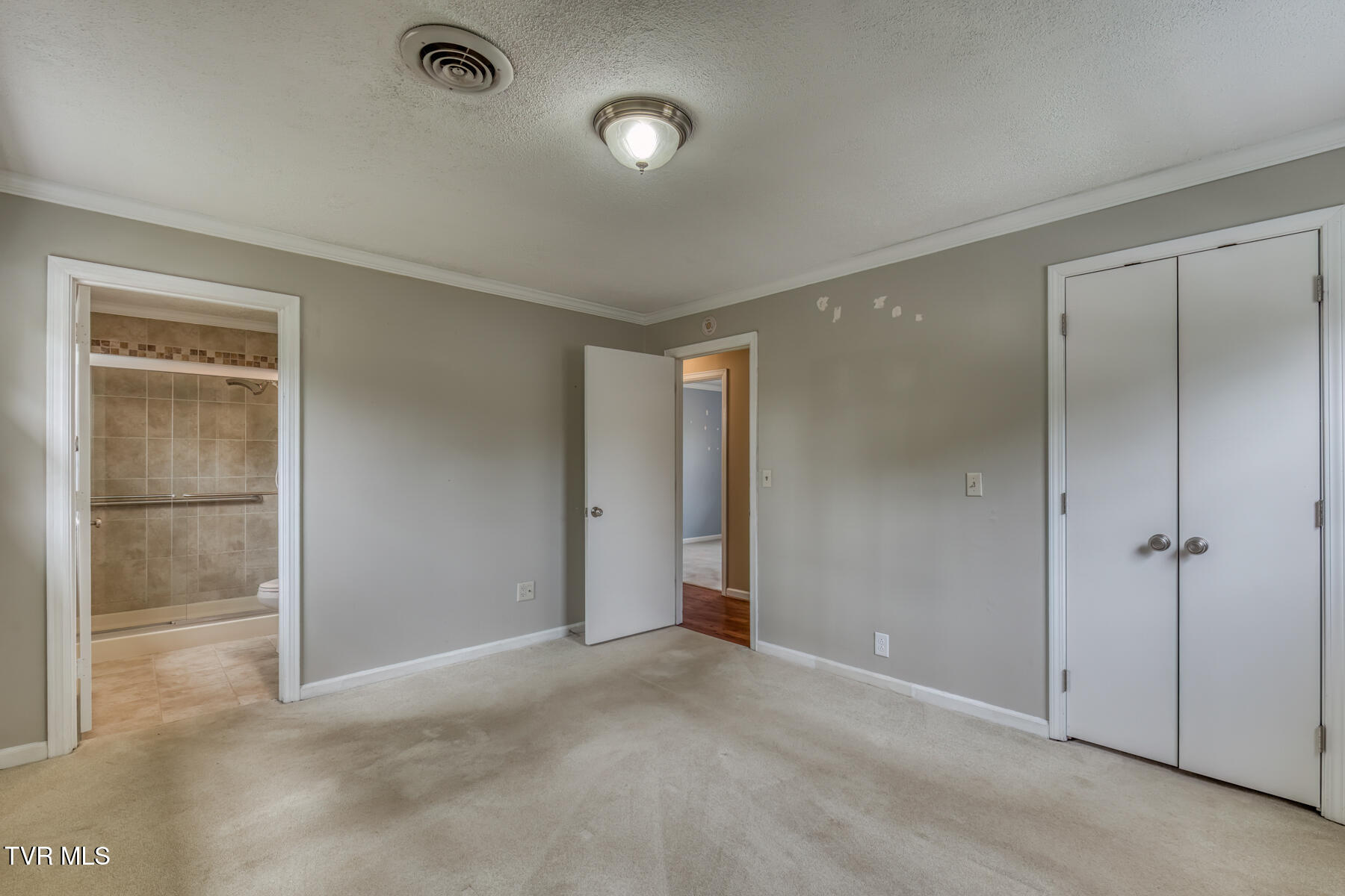 228 Edgefield Road Bristol, TN 37620 - Photo 20 of 47 228 Edgefield Rd-20