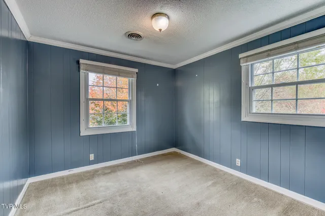 $345,900 | 228 Edgefield Road, Bristol, TN 37620