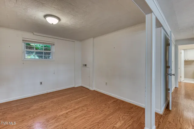 $345,900 | 228 Edgefield Road, Bristol, TN 37620