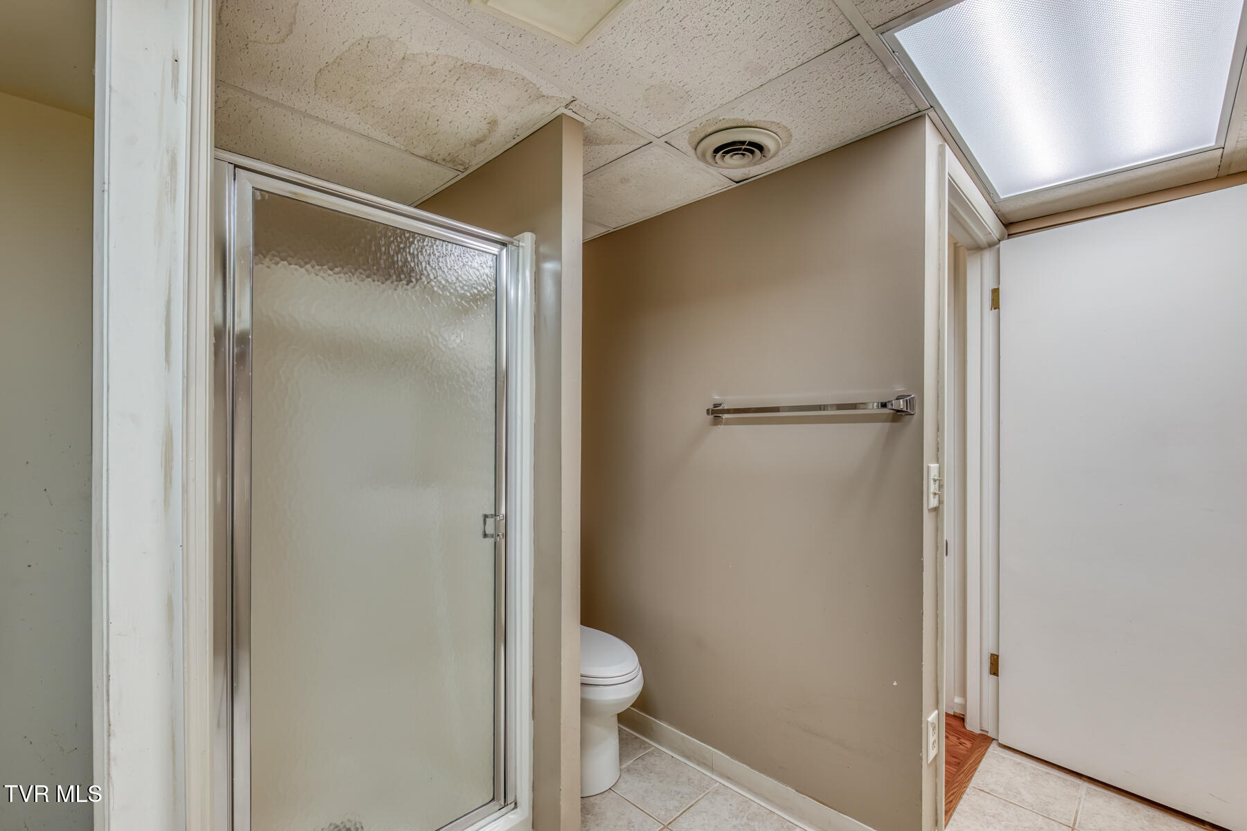 228 Edgefield Road Bristol, TN 37620 - Photo 33 of 47 228 Edgefield Rd-33