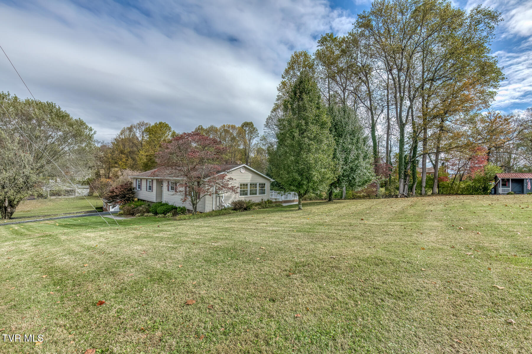 228 Edgefield Road Bristol, TN 37620 - Photo 36 of 47 228 Edgefield Rd-37