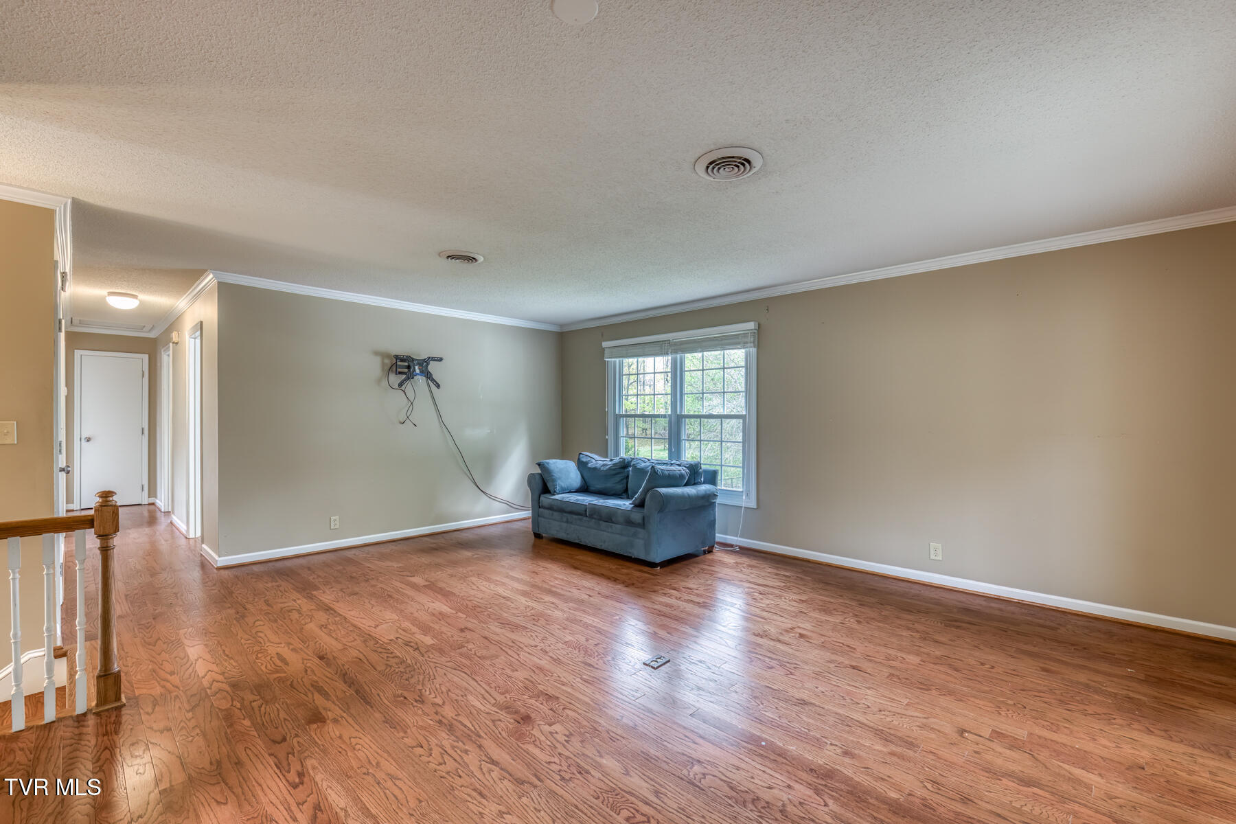 228 Edgefield Road Bristol, TN 37620 - Photo 7 of 47 228 Edgefield Rd-7