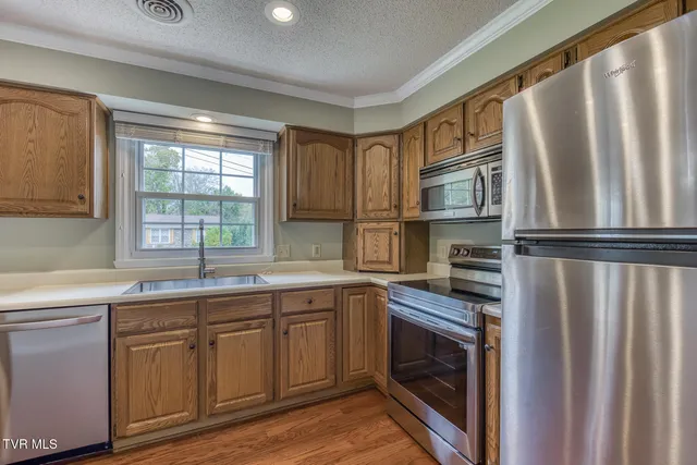 $345,900 | 228 Edgefield Road, Bristol, TN 37620