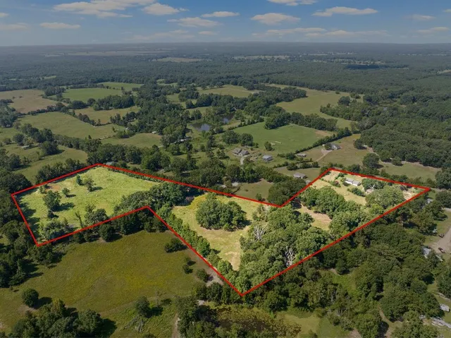 $249,900 | 9280 Northeast County Road 2100, Talco, TX 75487