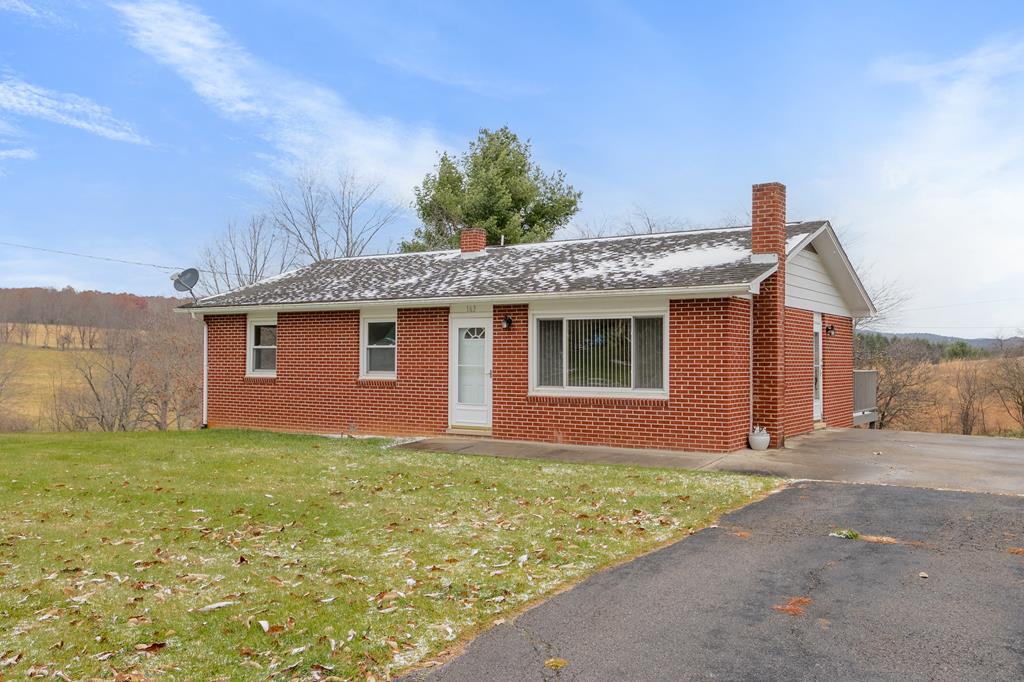 163 Meadowview Road Bland, VA 24315 - Photo 1 of 67 Gallery Image 1