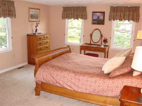 23 Noel Road Andover, MA 01810 - Photo 14 of 30 Gallery Image 14