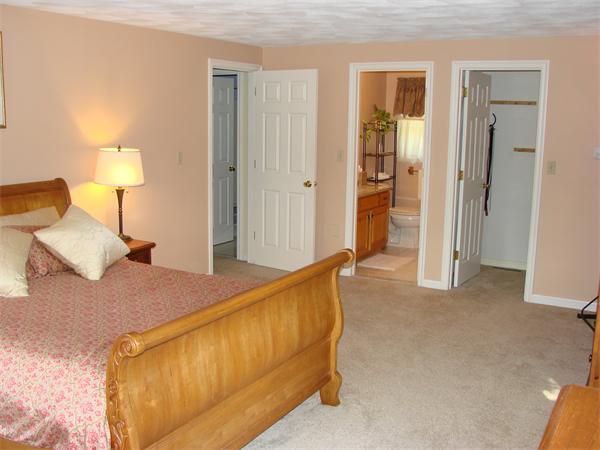 23 Noel Road Andover, MA 01810 - Photo 15 of 30 Gallery Image 15