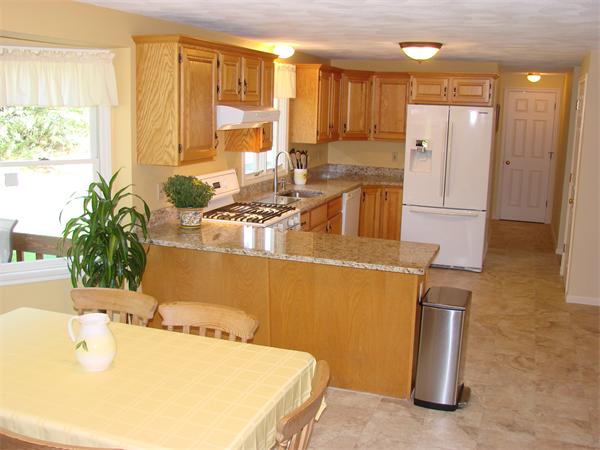 23 Noel Road Andover, MA 01810 - Photo 4 of 30 Gallery Image 4