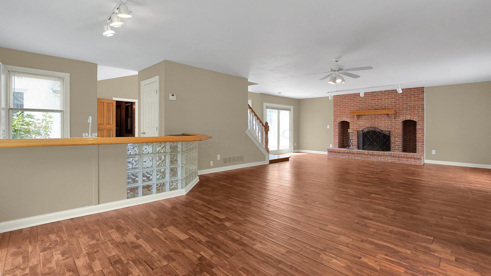 8069 Flint Road Columbus, OH 43235 - Photo 6 of 75 Family Room