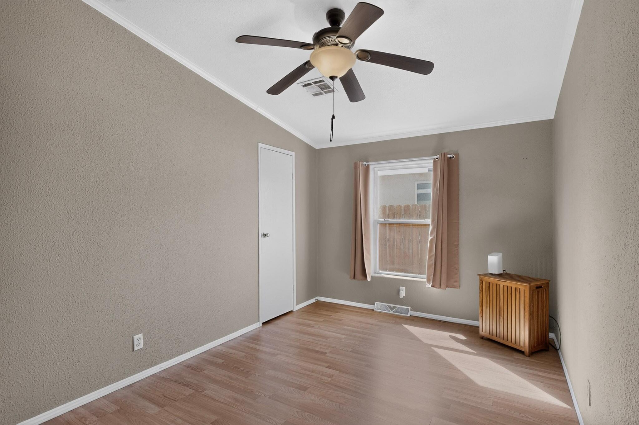 8905 Odin Road Southwest Albuquerque, NM 87121 - Photo 30 of 42 Gallery Image 30