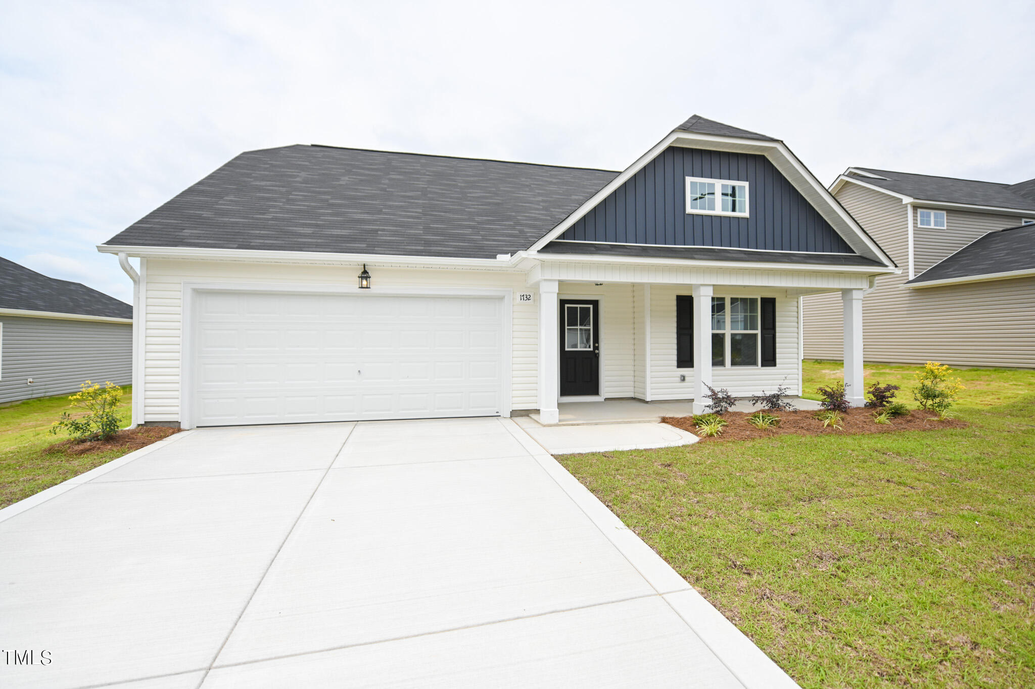1732 Ragsdale Road Hope Mills, NC 28348 - Photo 3 of 32 003