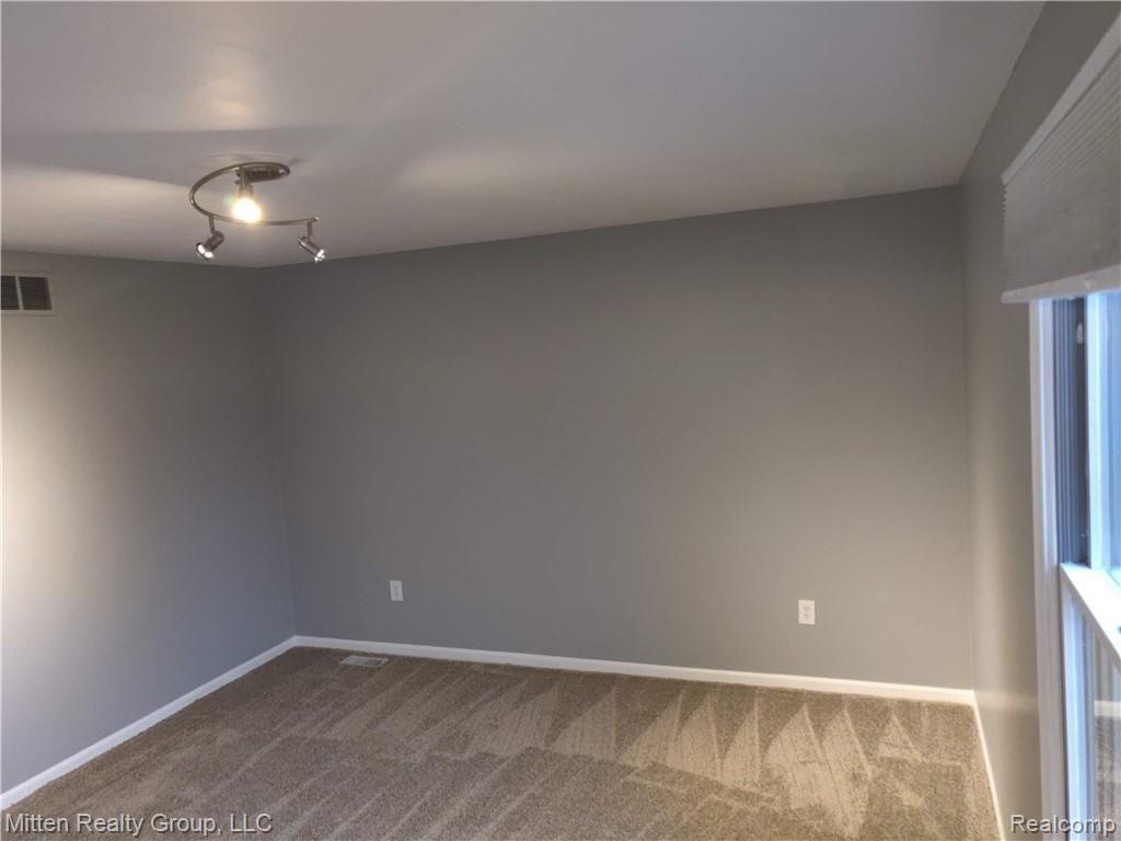49661 Fuller Road New Baltimore, MI 48051 - Photo 17 of 32 IMG_20181129_145132.jpg
