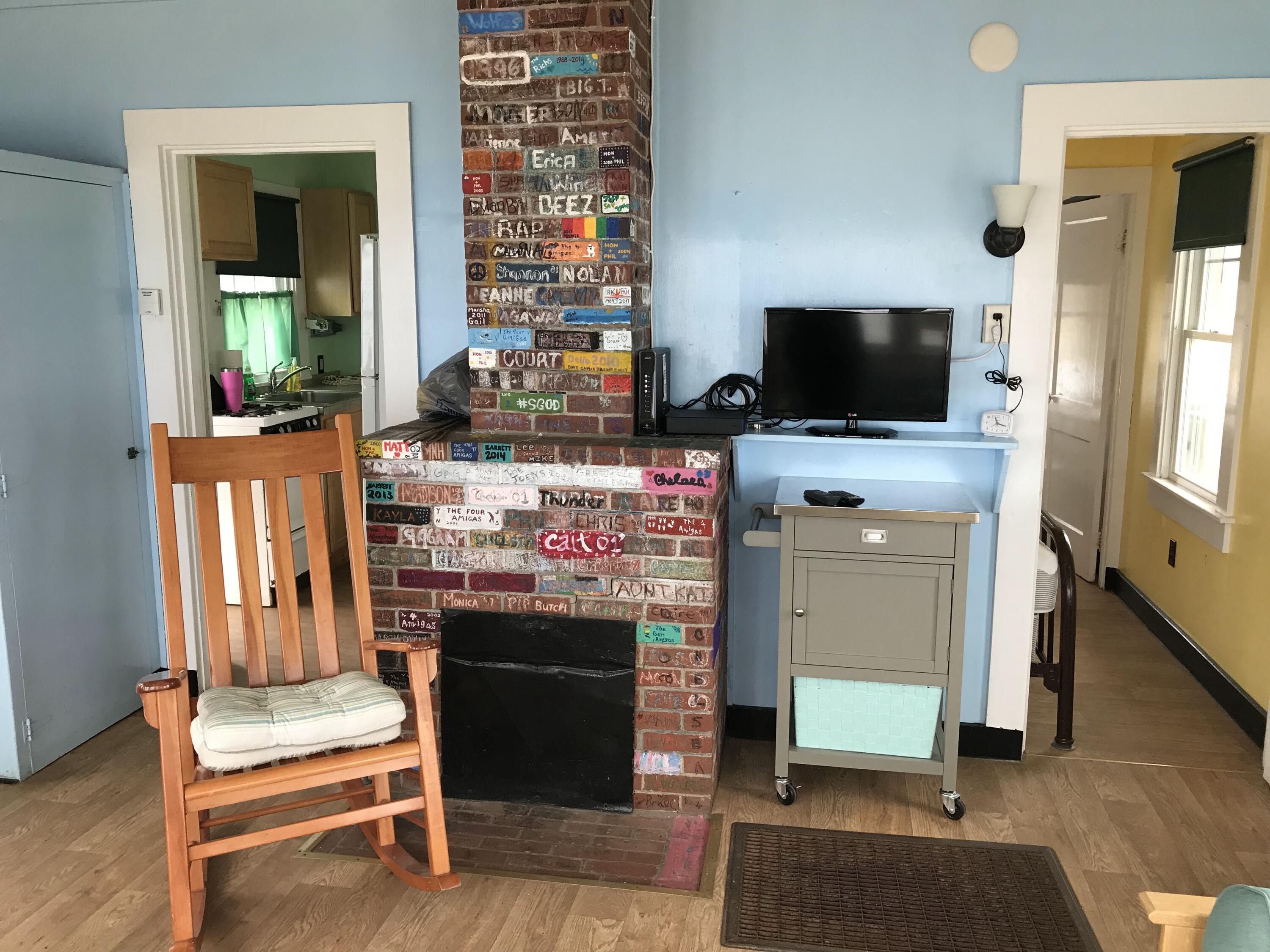 276 Shore Road, Unit 11 Truro, MA 02666 - Photo 6 of 13 IMG_0319