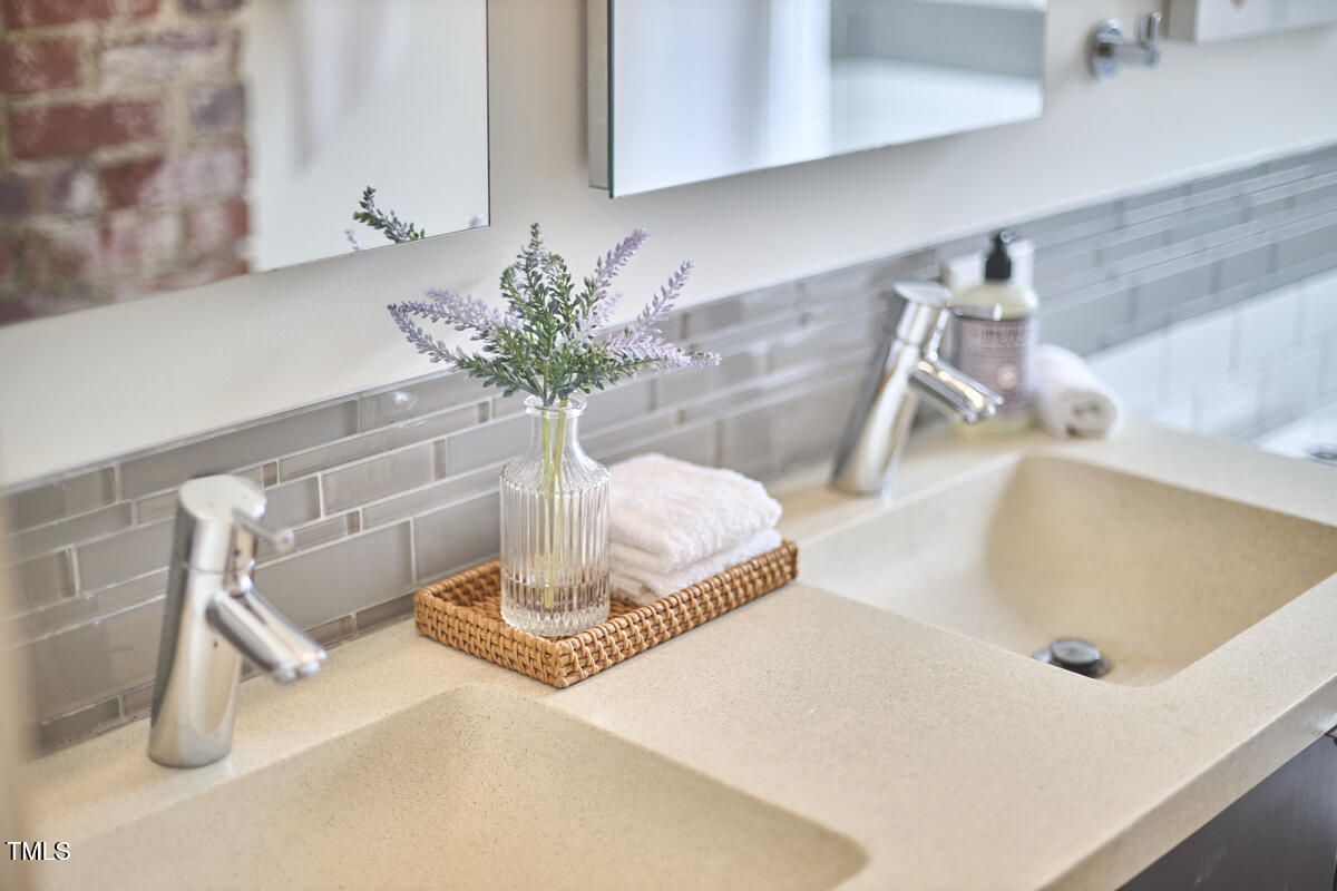 2618 Elgin Street Durham, NC 27704 - Photo 20 of 33 20