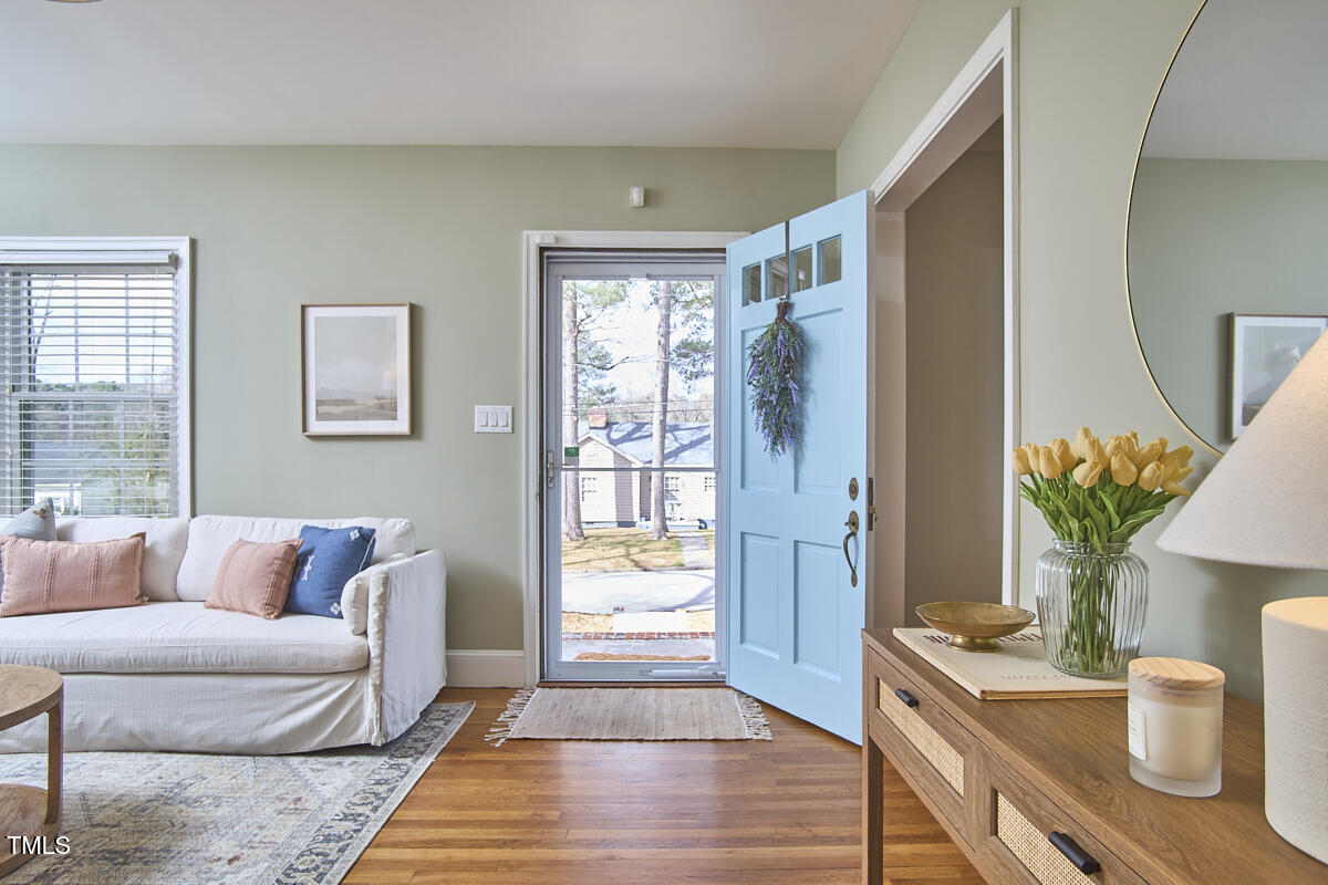 2618 Elgin Street Durham, NC 27704 - Photo 4 of 33 4