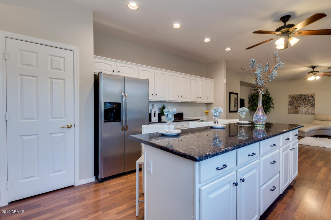 956 East Del Rio Street Gilbert, AZ 85295 - Photo 12 of 55 21-Del Rio