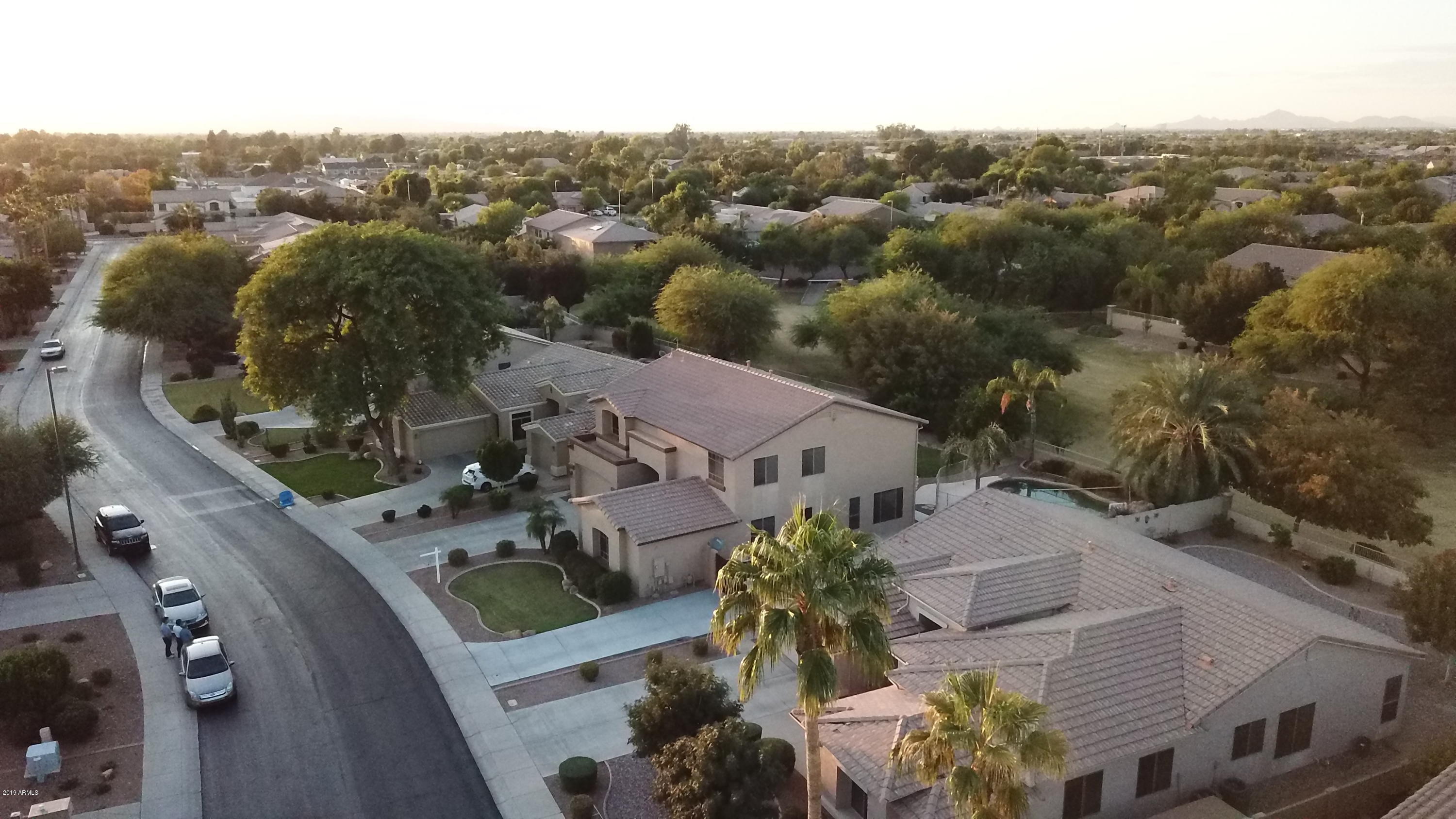 956 East Del Rio Street Gilbert, AZ 85295 - Photo 53 of 55 DJI_0103