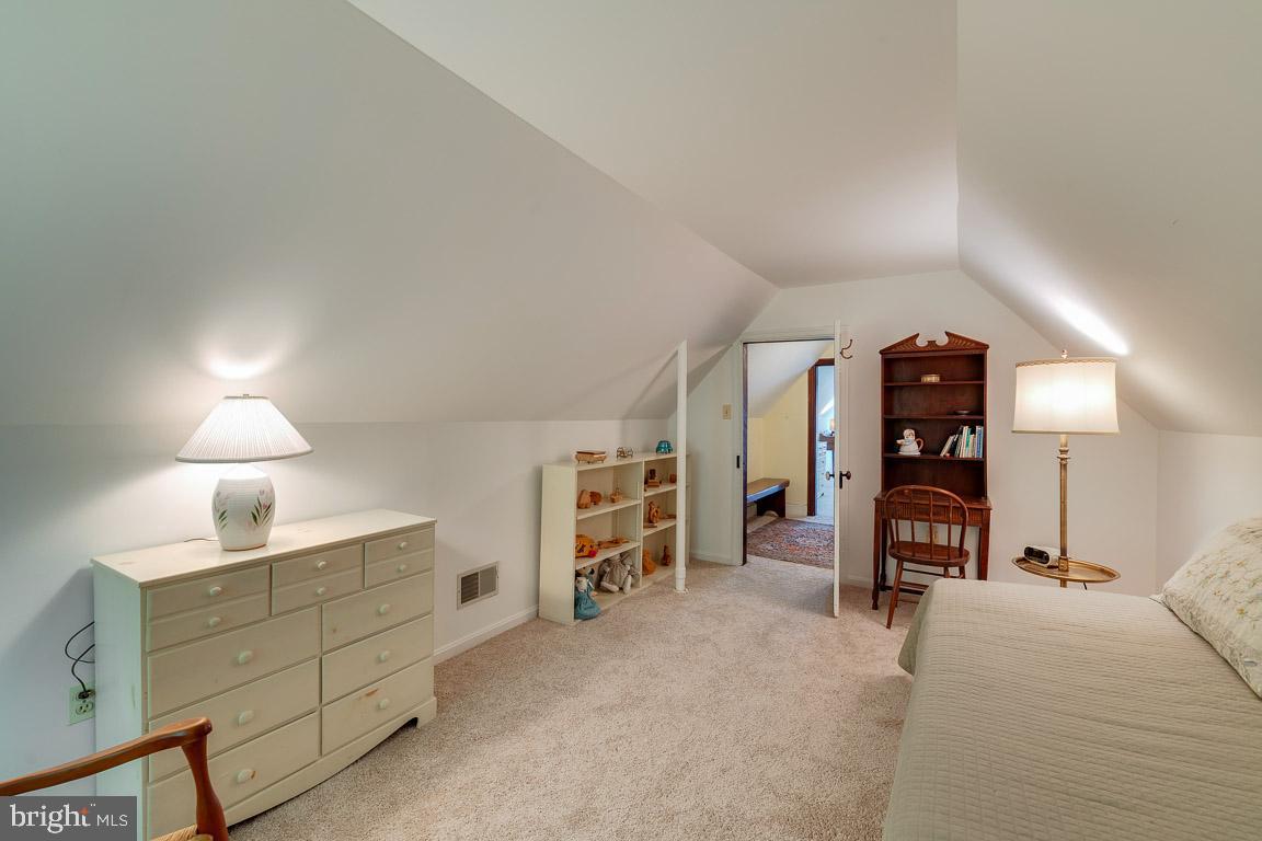 10 Watergate Court Silver Spring, MD 20905 - Photo 37 of 46 Gallery Image 37