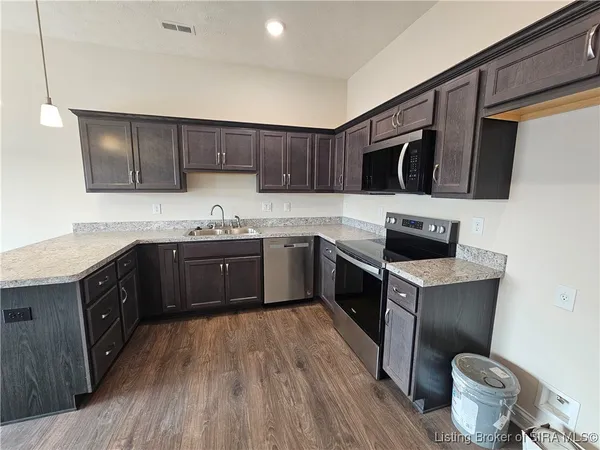 $272,900 | 8227 Kepley Drive Northeast, Unit 63, New Salisbury, IN 47161