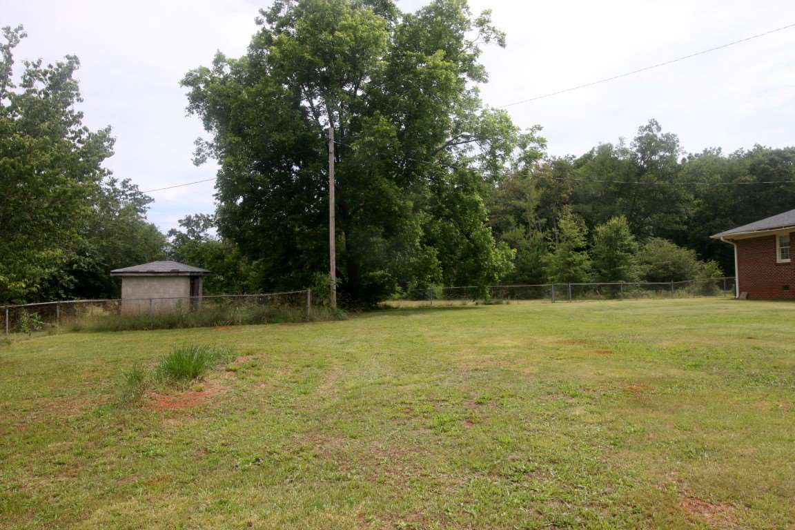 1102 Grady Hall Road Anderson, SC 29626 - Photo 6 of 17