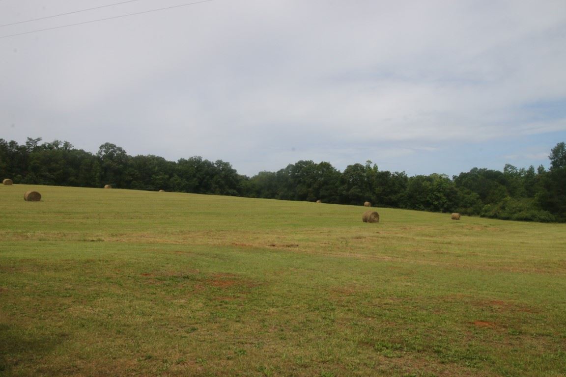1102 Grady Hall Road Anderson, SC 29626 - Photo 8 of 17