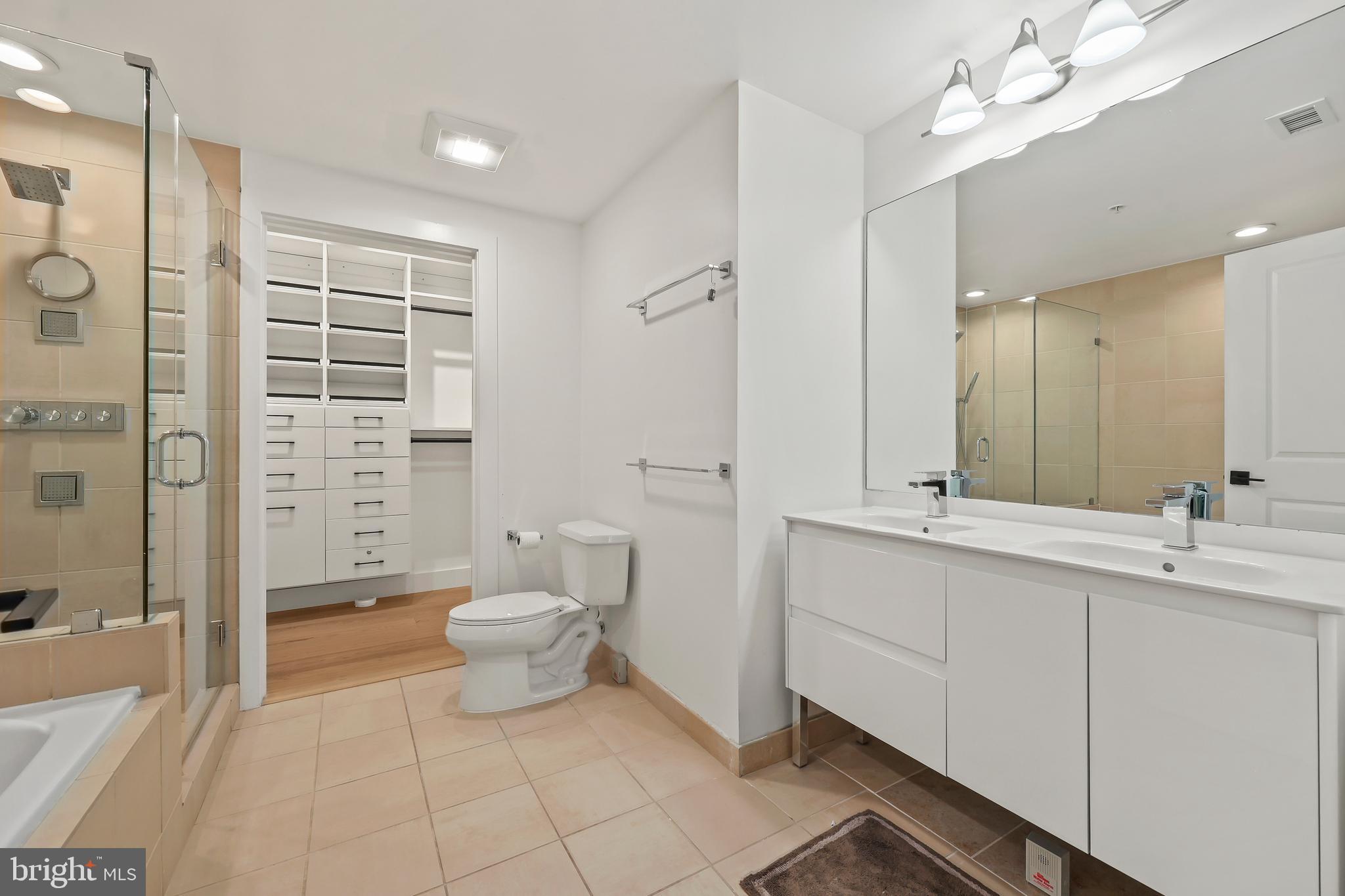 11990 Market Street, Unit 704 Reston, VA 20190 - Photo 18 of 41