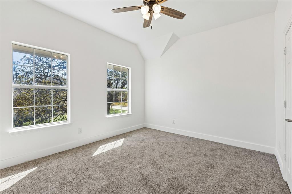 1533 Hudnall Farm Road Keller, TX 76248 - Photo 19 of 40