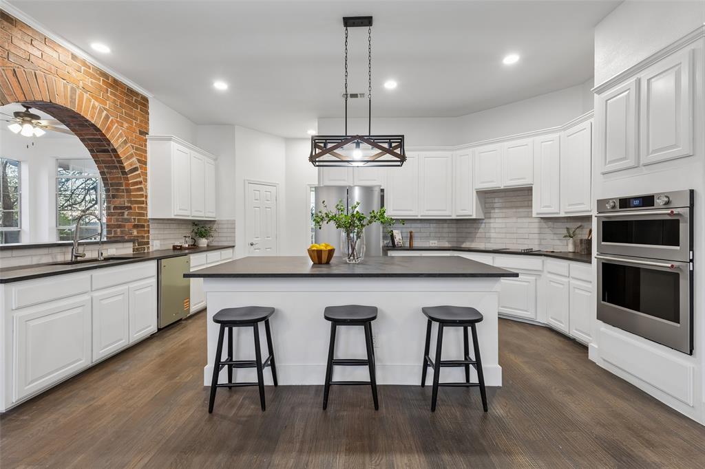 1533 Hudnall Farm Road Keller, TX 76248 - Photo 8 of 40