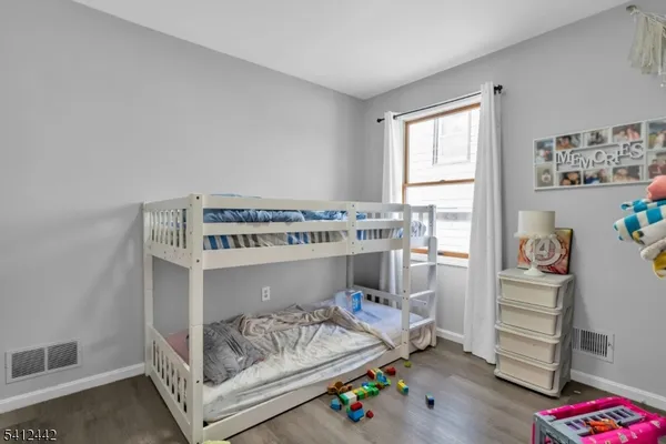 $675,000 | 208 East Price Street, Linden, NJ 07036